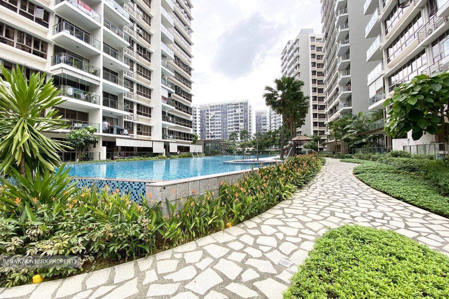 Waterfront Gold (D16), Condominium #384871331